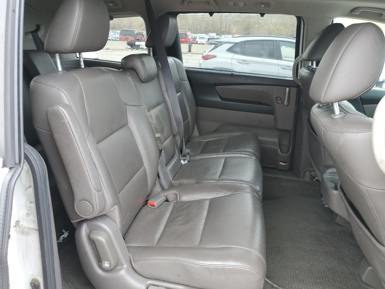 Photo 10 VIN: 5FNRL5H63CB126220 - HONDA ODYSSEY 