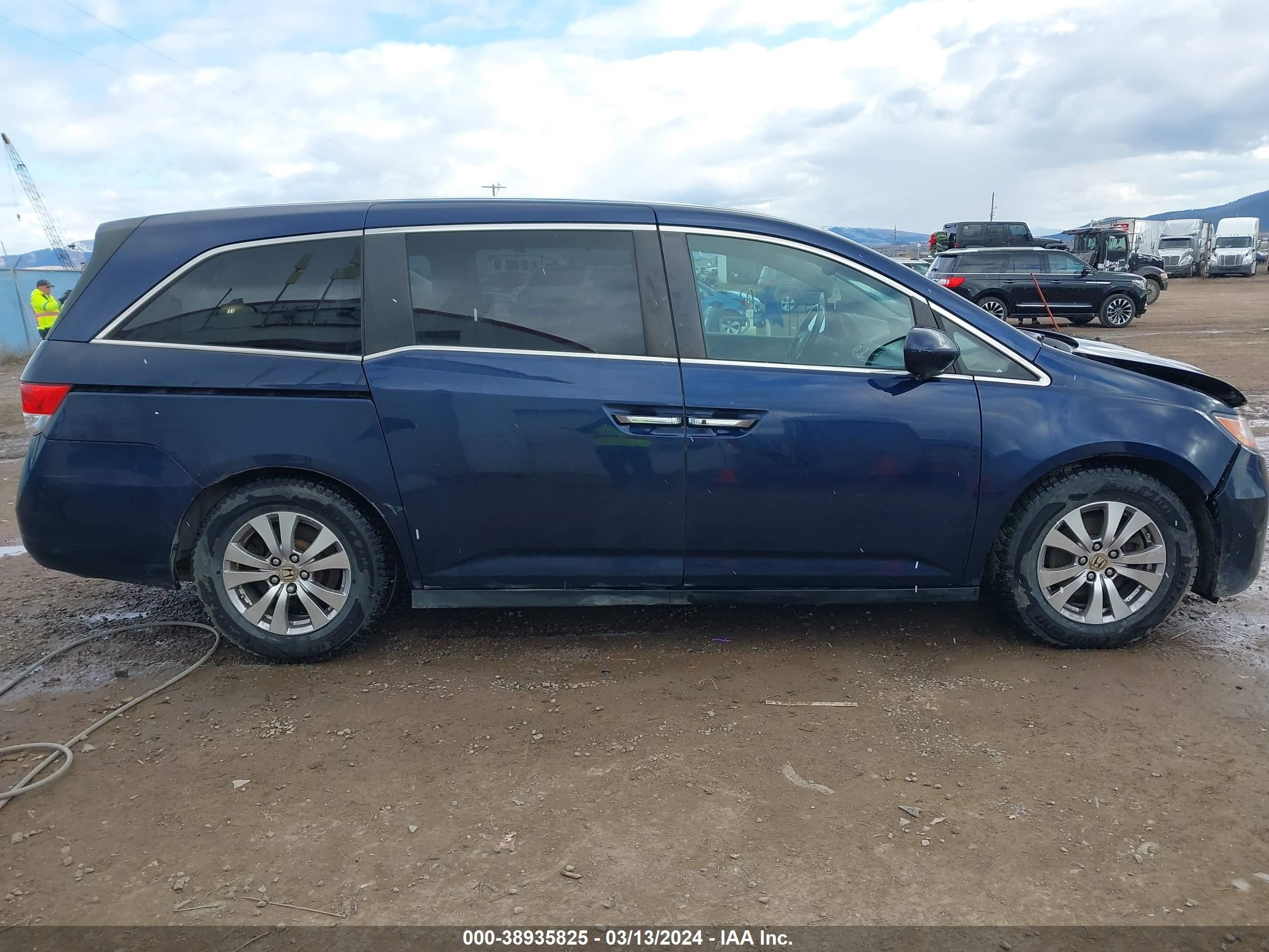 Photo 12 VIN: 5FNRL5H63EB098292 - HONDA ODYSSEY 