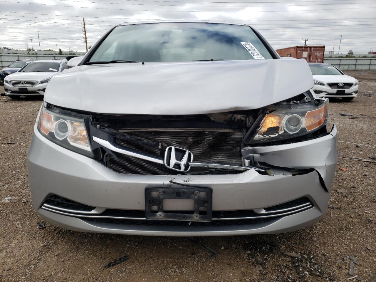 Photo 4 VIN: 5FNRL5H63FB037476 - HONDA ODYSSEY 