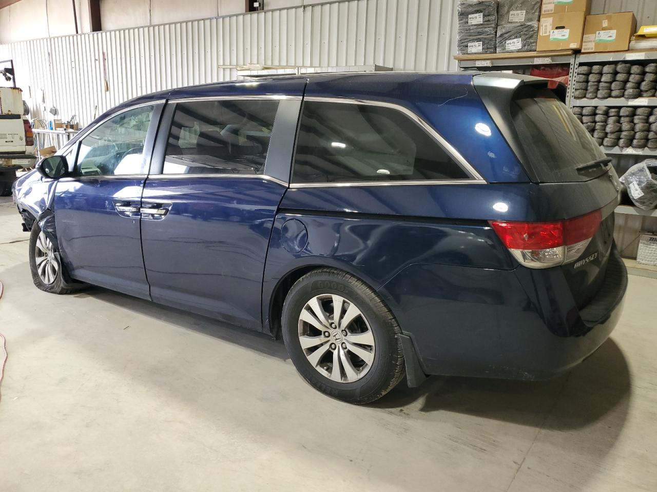 Photo 1 VIN: 5FNRL5H63FB048395 - HONDA ODYSSEY EX 