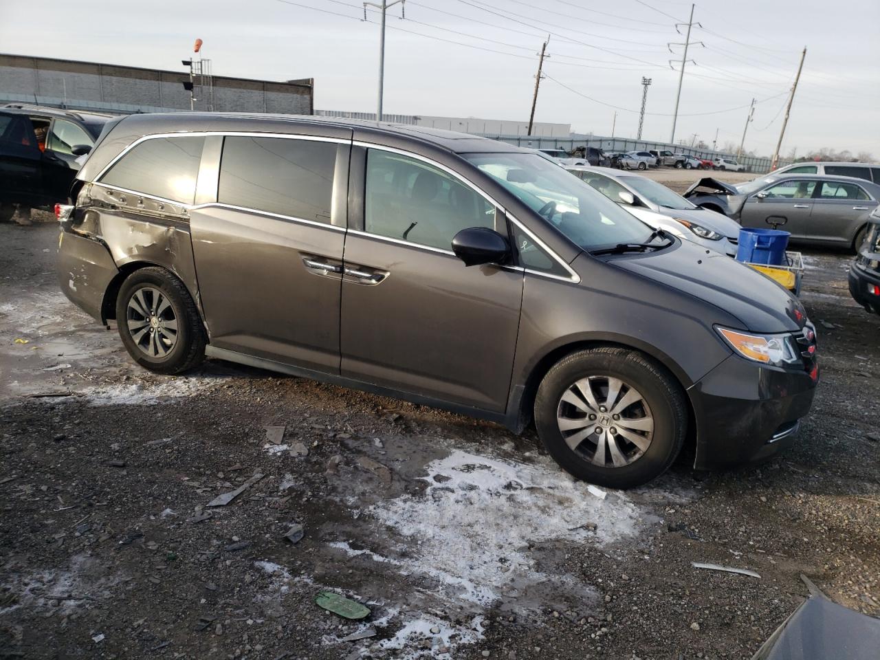 Photo 3 VIN: 5FNRL5H63FB110426 - HONDA ODYSSEY 