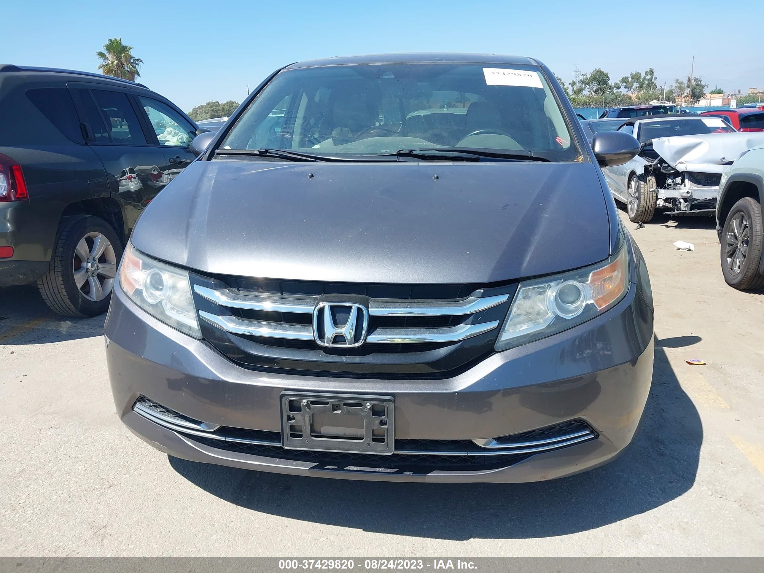 Photo 12 VIN: 5FNRL5H63GB147350 - HONDA ODYSSEY 