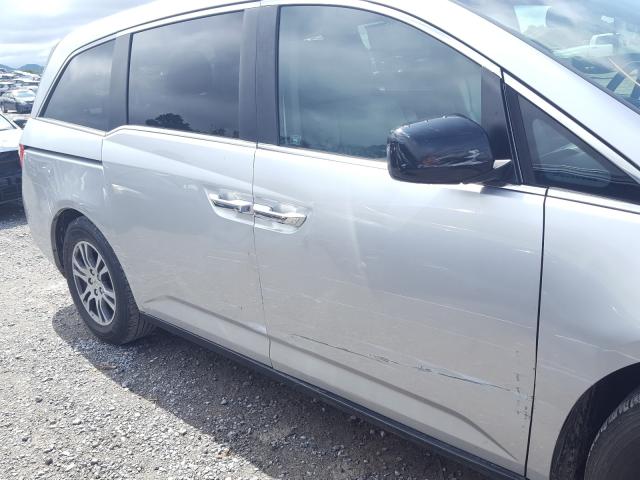 Photo 8 VIN: 5FNRL5H64BB028053 - HONDA ODYSSEY EX 