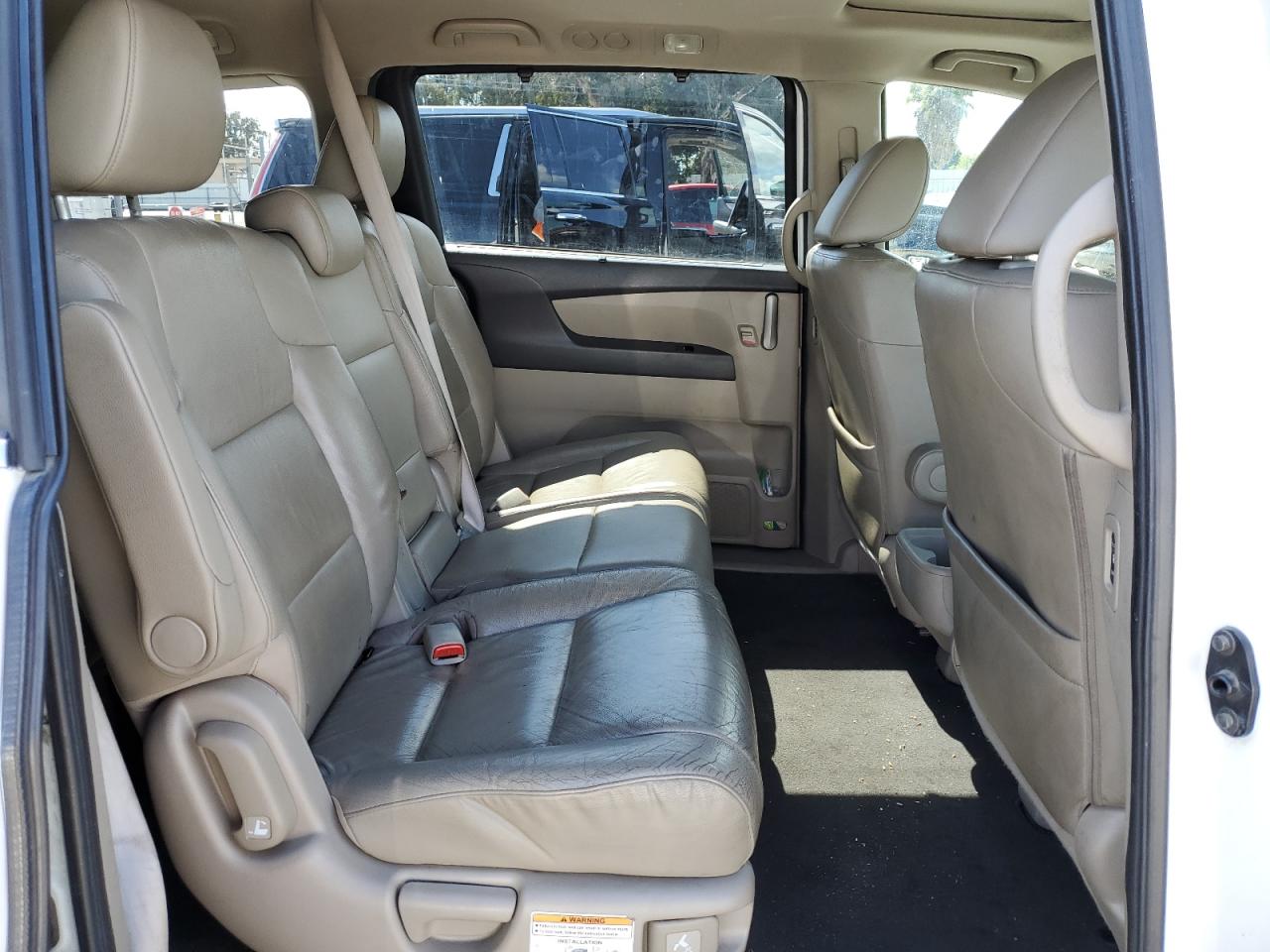 Photo 10 VIN: 5FNRL5H64BB064096 - HONDA ODYSSEY 