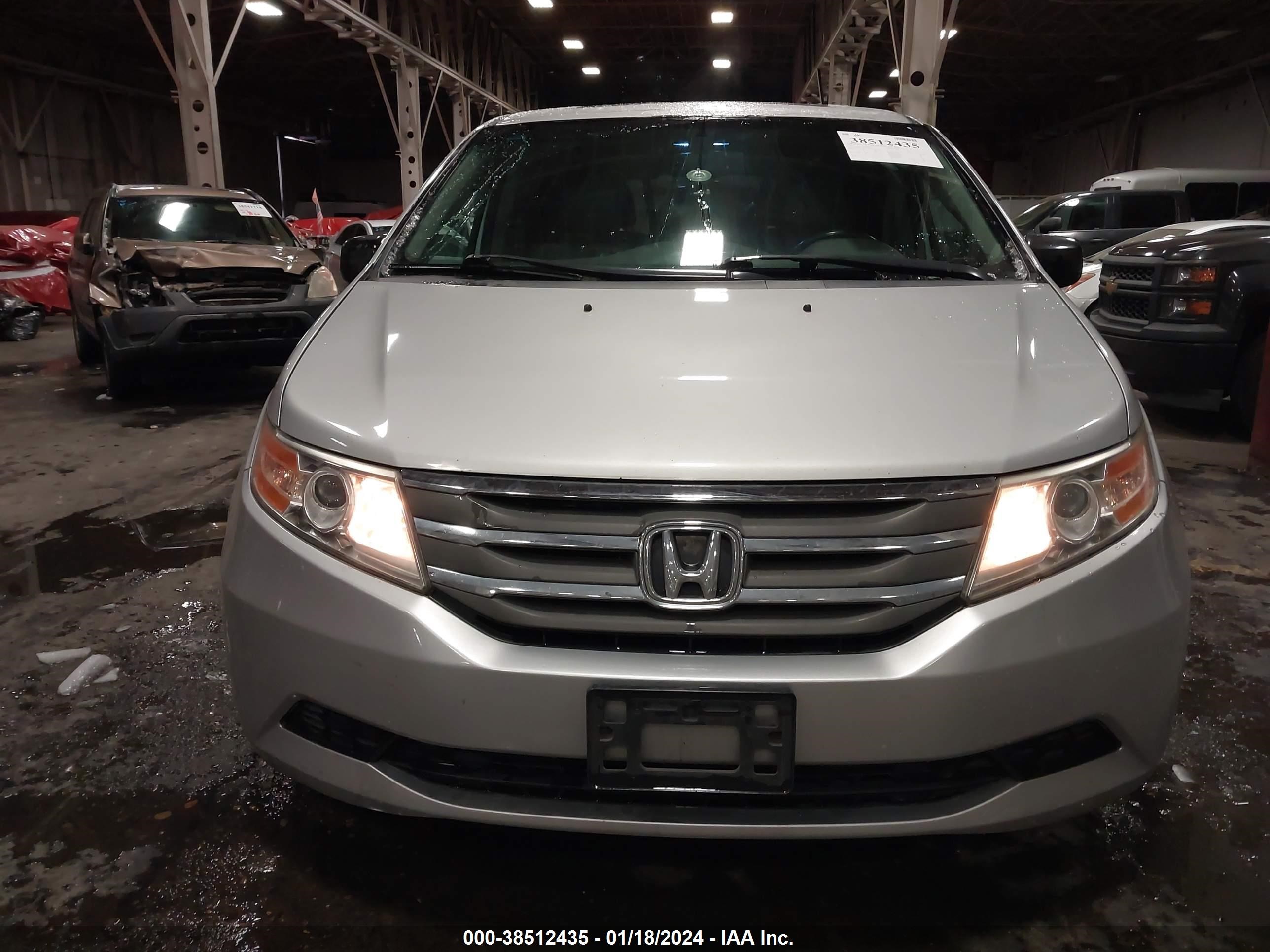 Photo 11 VIN: 5FNRL5H64DB016472 - HONDA ODYSSEY 