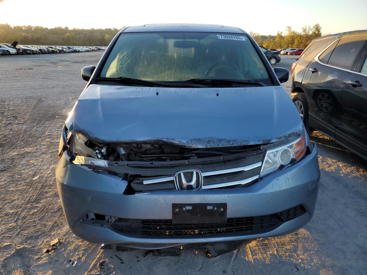 Photo 4 VIN: 5FNRL5H64DB057992 - HONDA ODYSSEY 