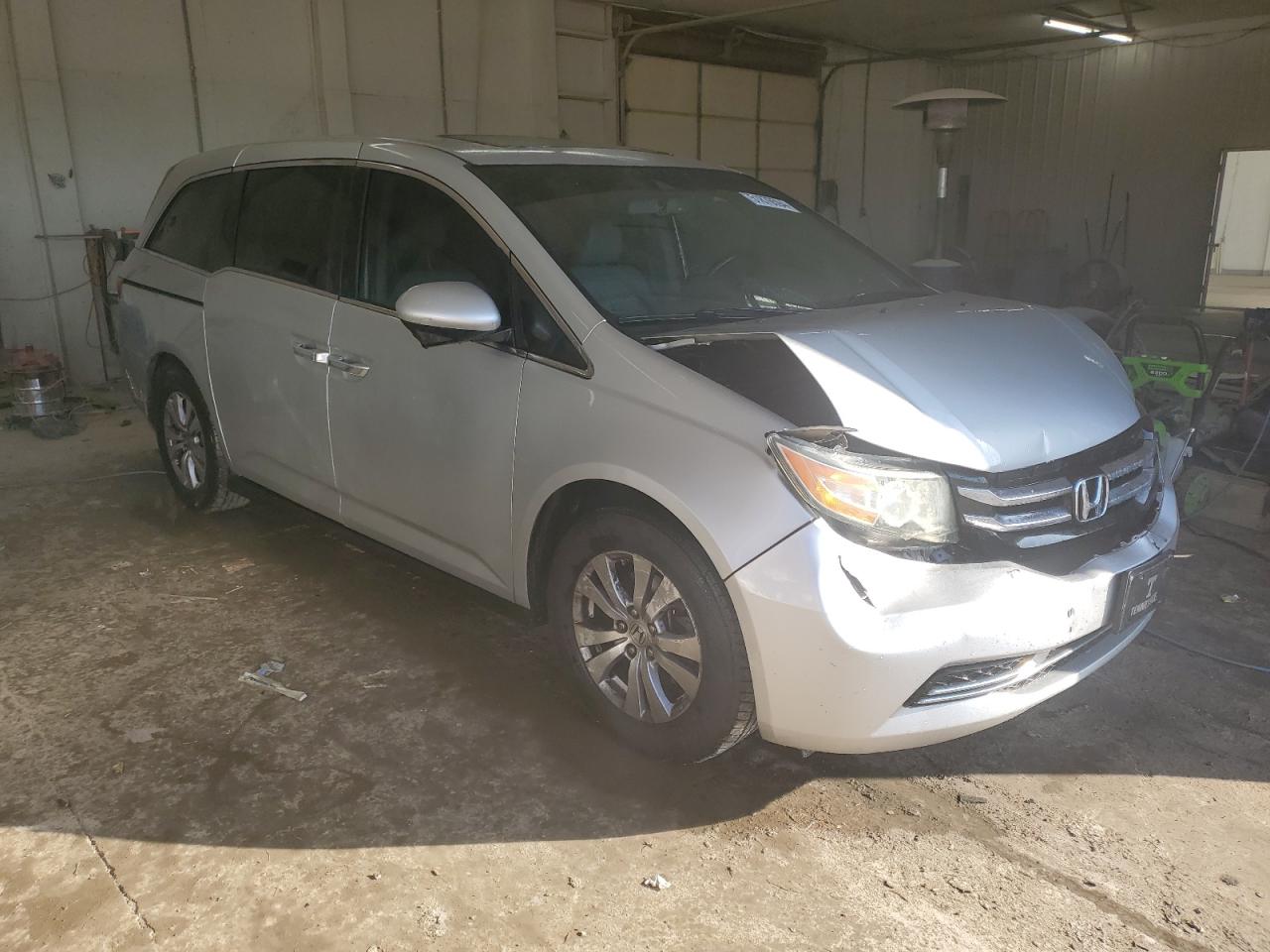 Photo 3 VIN: 5FNRL5H64EB030308 - HONDA ODYSSEY 