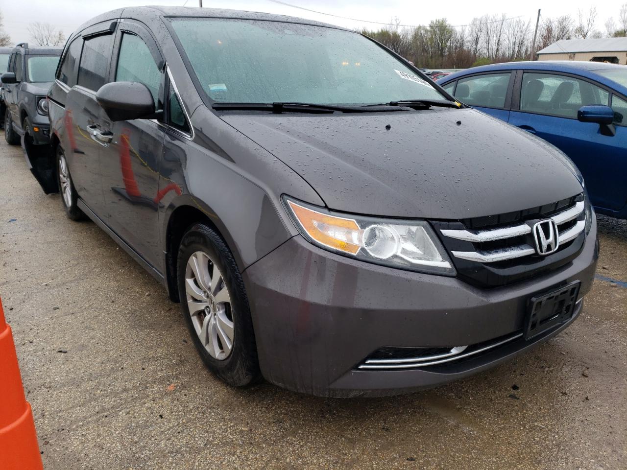 Photo 3 VIN: 5FNRL5H64FB038443 - HONDA ODYSSEY 