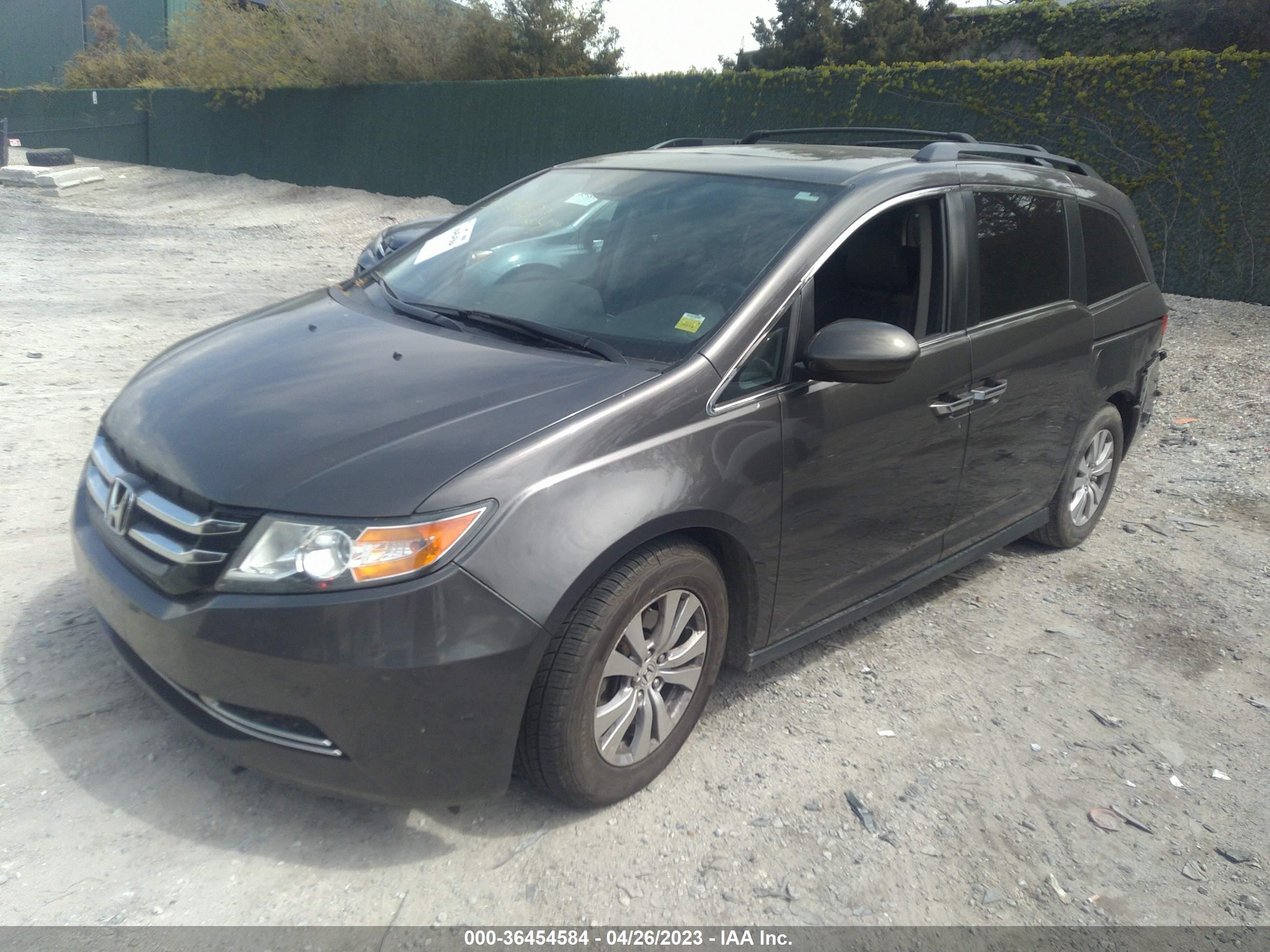 Photo 1 VIN: 5FNRL5H64FB045151 - HONDA ODYSSEY 