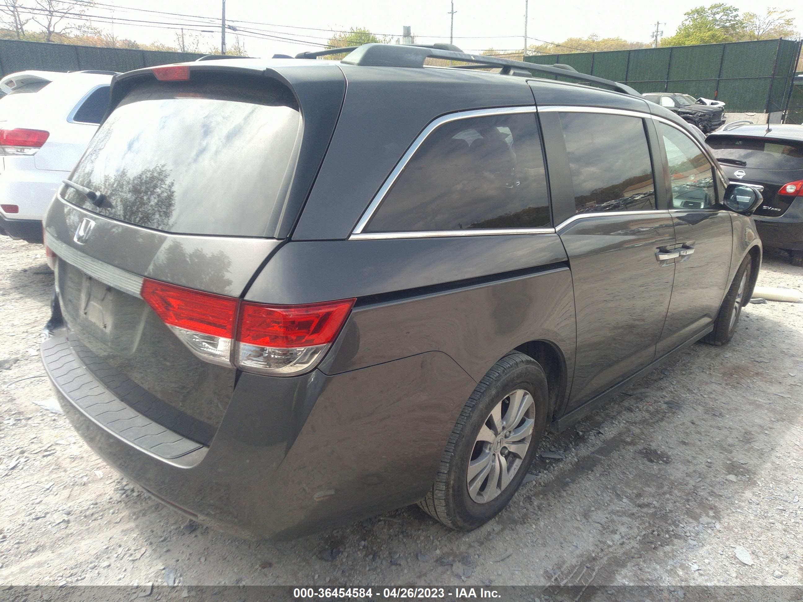 Photo 3 VIN: 5FNRL5H64FB045151 - HONDA ODYSSEY 