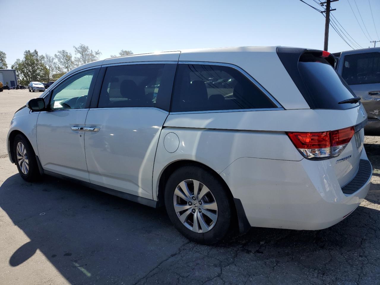 Photo 1 VIN: 5FNRL5H64GB013656 - HONDA ODYSSEY 