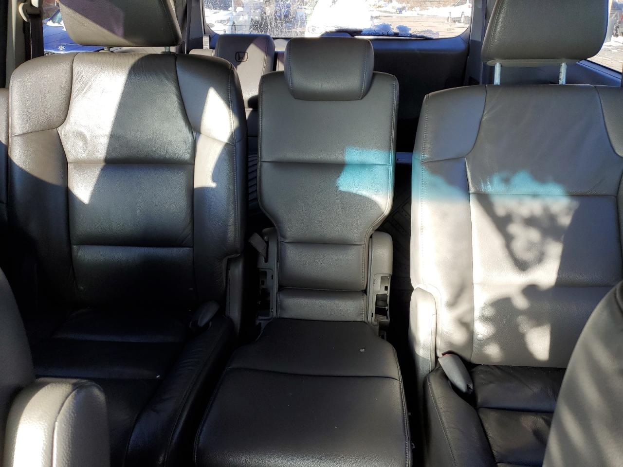 Photo 9 VIN: 5FNRL5H65BB008460 - HONDA ODYSSEY 