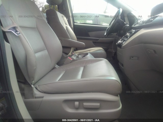 Photo 4 VIN: 5FNRL5H65BB009611 - HONDA ODYSSEY 