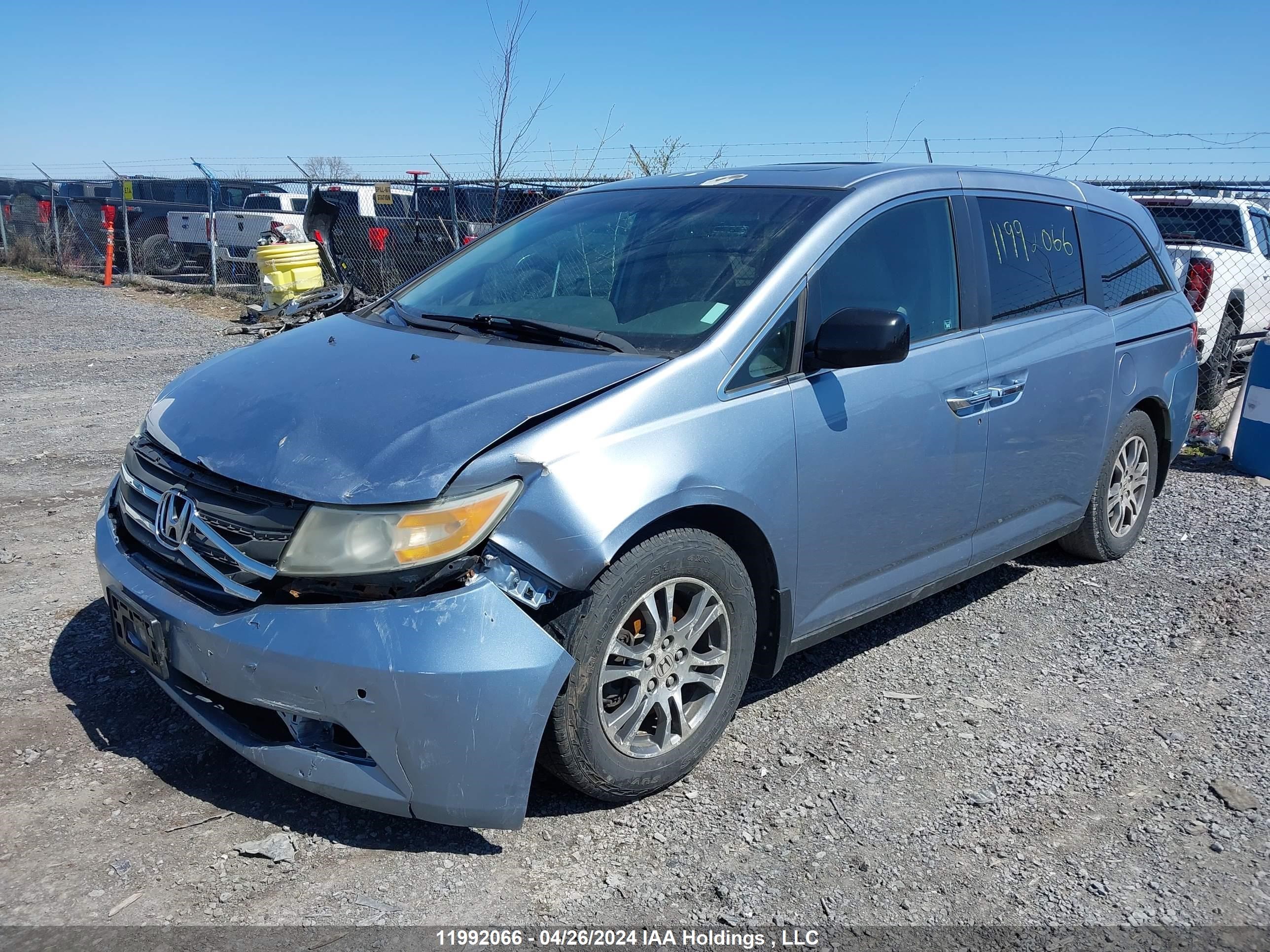 Photo 1 VIN: 5FNRL5H65BB507310 - HONDA ODYSSEY 