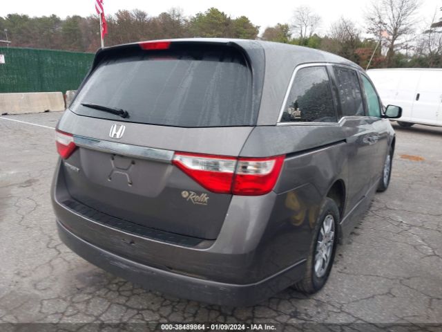 Photo 3 VIN: 5FNRL5H65CB013711 - HONDA ODYSSEY 