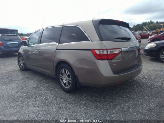 Photo 2 VIN: 5FNRL5H65CB058132 - HONDA ODYSSEY 