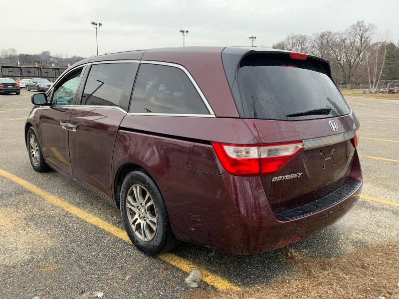 Photo 2 VIN: 5FNRL5H65DB080746 - HONDA ODYSSEY EX 