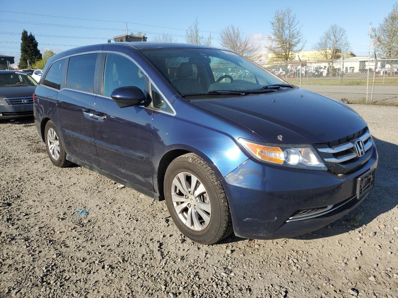 Photo 3 VIN: 5FNRL5H65EB107090 - HONDA ODYSSEY 