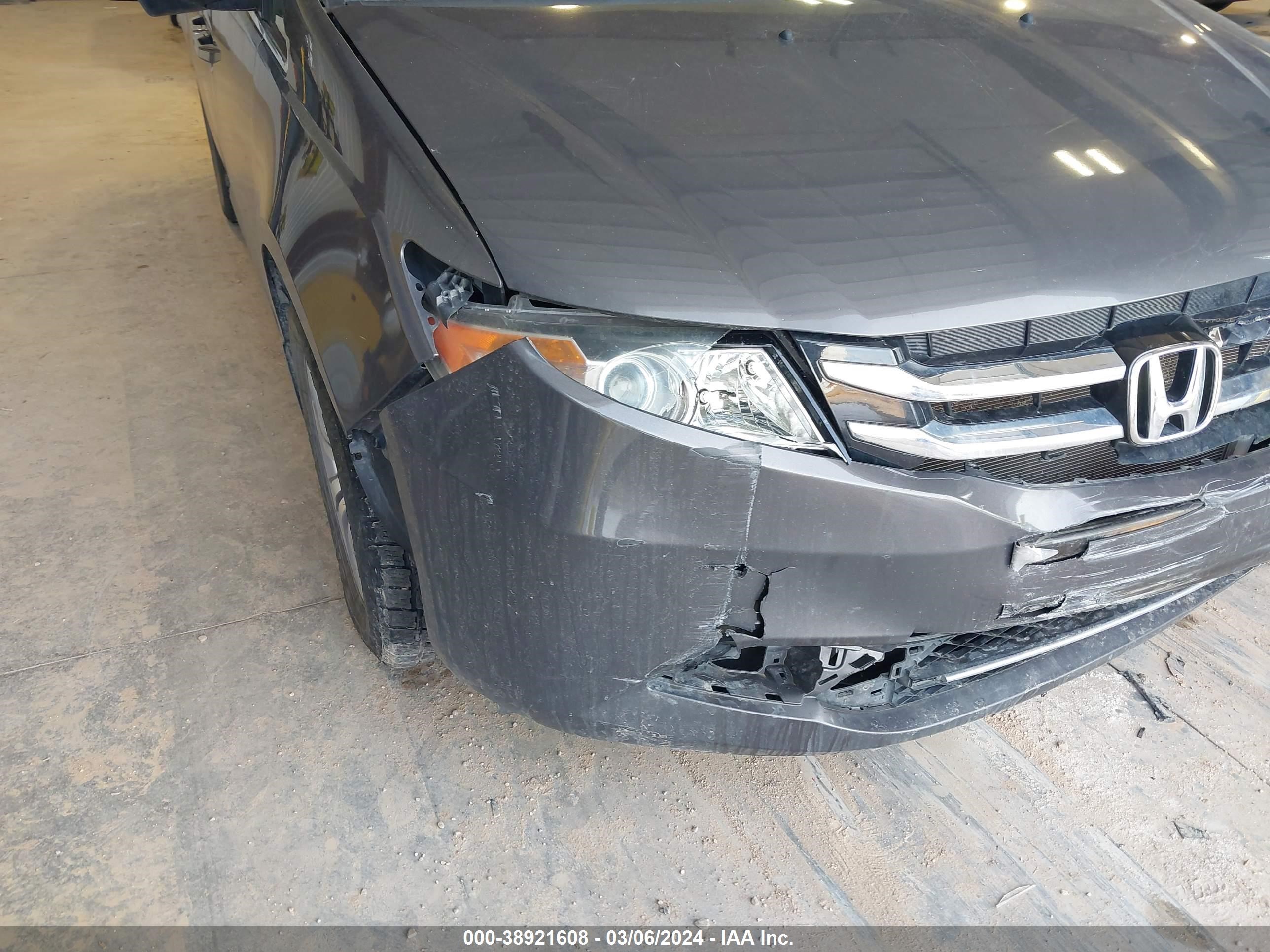 Photo 17 VIN: 5FNRL5H65FB020968 - HONDA ODYSSEY 