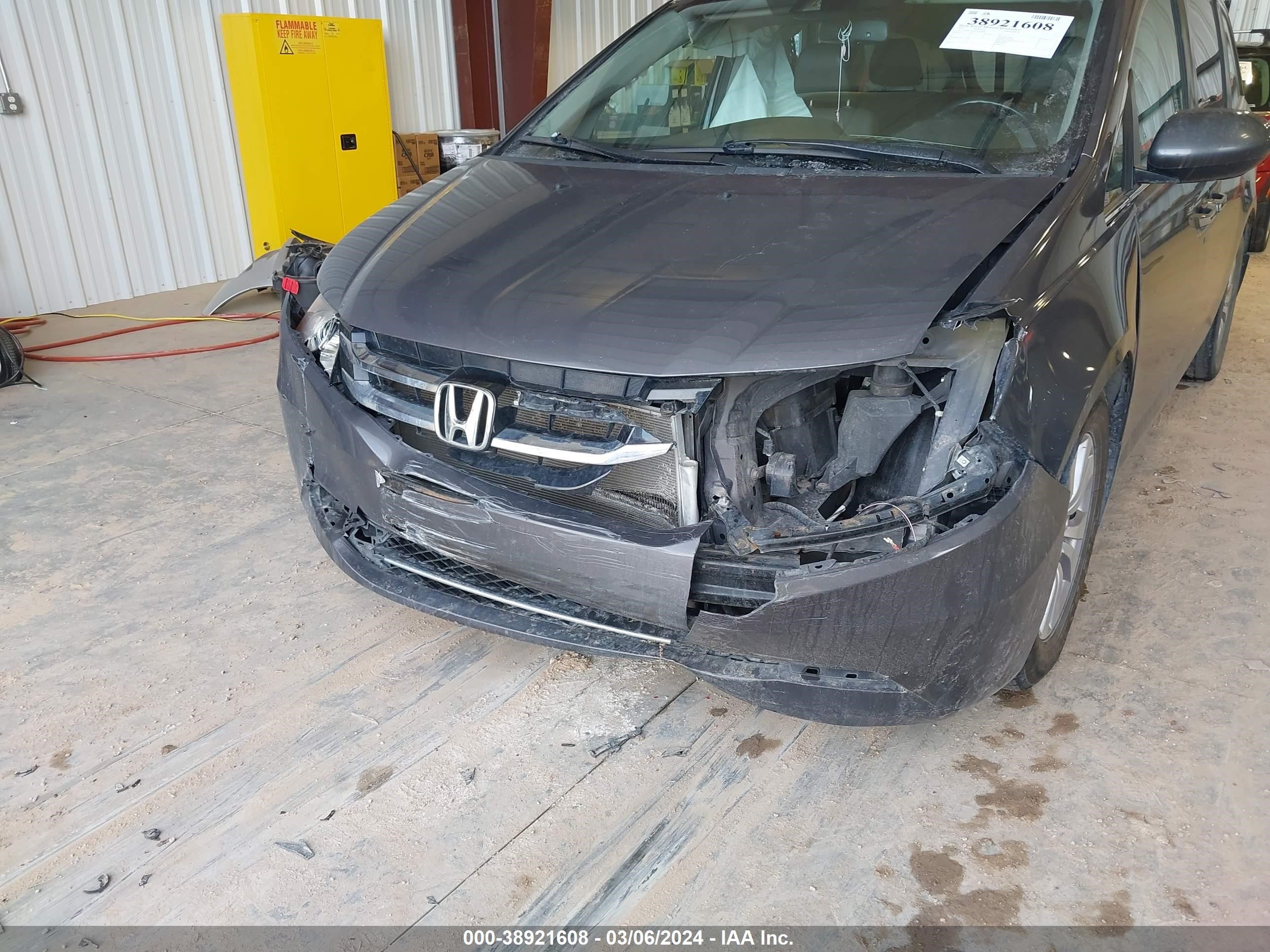 Photo 5 VIN: 5FNRL5H65FB020968 - HONDA ODYSSEY 