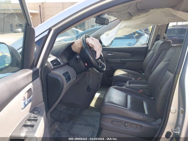 Photo 4 VIN: 5FNRL5H65FB108032 - HONDA ODYSSEY 