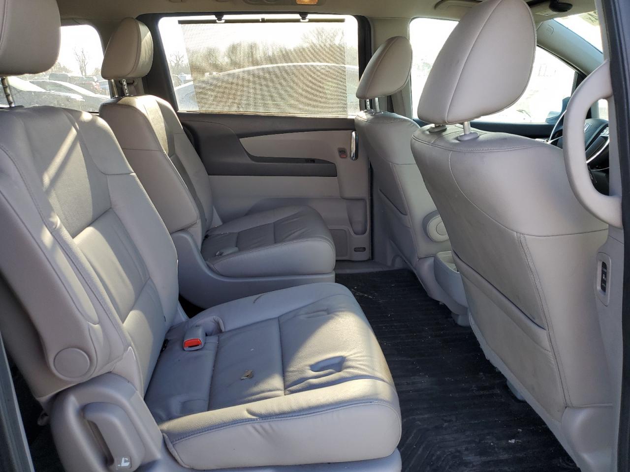 Photo 10 VIN: 5FNRL5H65GB024777 - HONDA ODYSSEY 