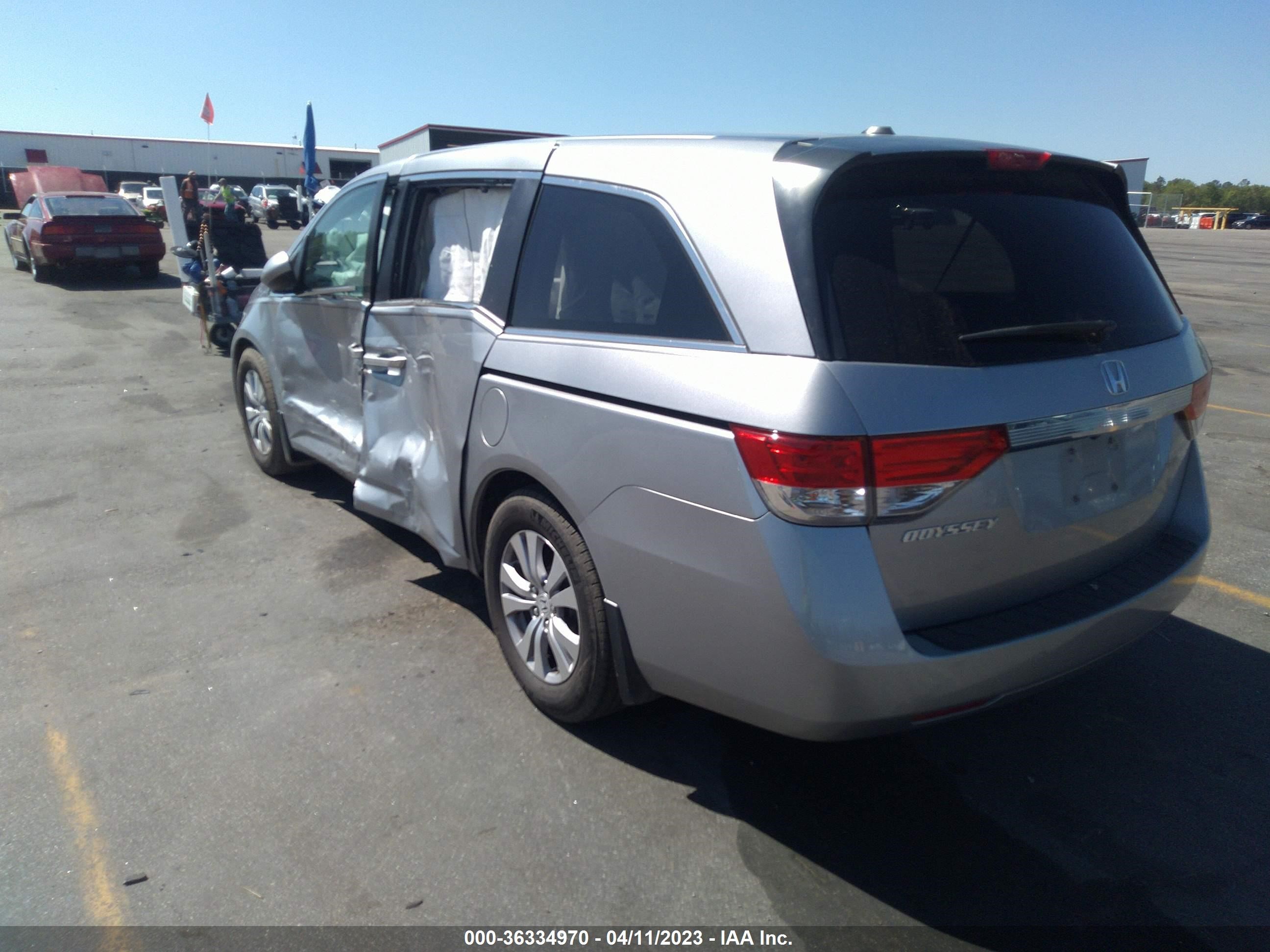 Photo 2 VIN: 5FNRL5H65GB049470 - HONDA ODYSSEY 