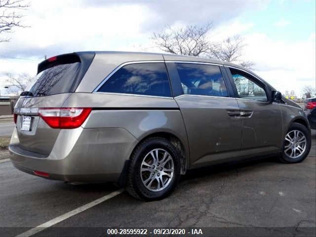 Photo 3 VIN: 5FNRL5H66BB005535 - HONDA ODYSSEY 