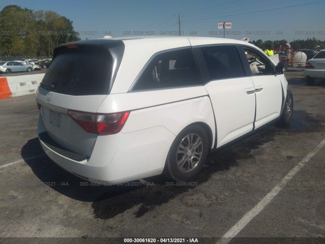 Photo 3 VIN: 5FNRL5H66BB007768 - HONDA ODYSSEY 