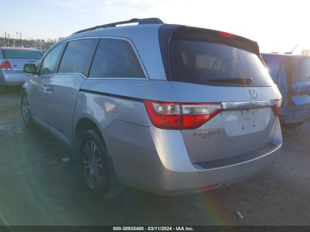 Photo 2 VIN: 5FNRL5H66BB045548 - HONDA ODYSSEY 