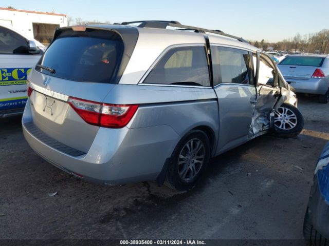 Photo 3 VIN: 5FNRL5H66BB045548 - HONDA ODYSSEY 