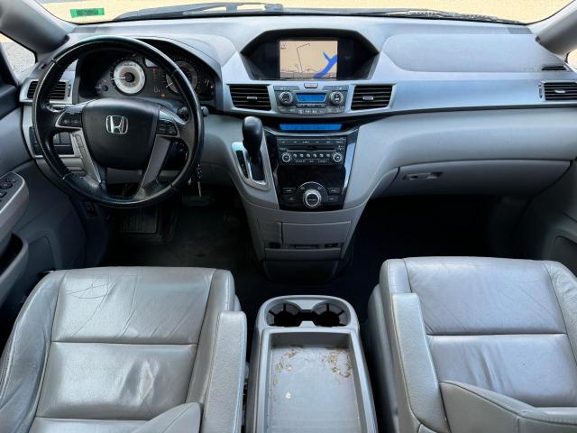 Photo 8 VIN: 5FNRL5H66BB080204 - HONDA ODYSSEY EX 