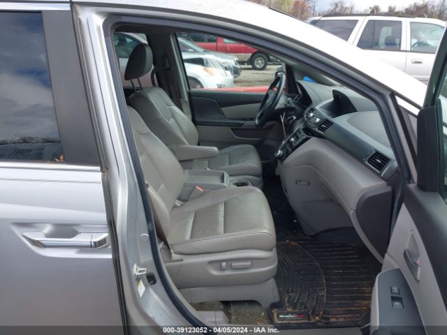 Photo 4 VIN: 5FNRL5H66BB088562 - HONDA ODYSSEY 