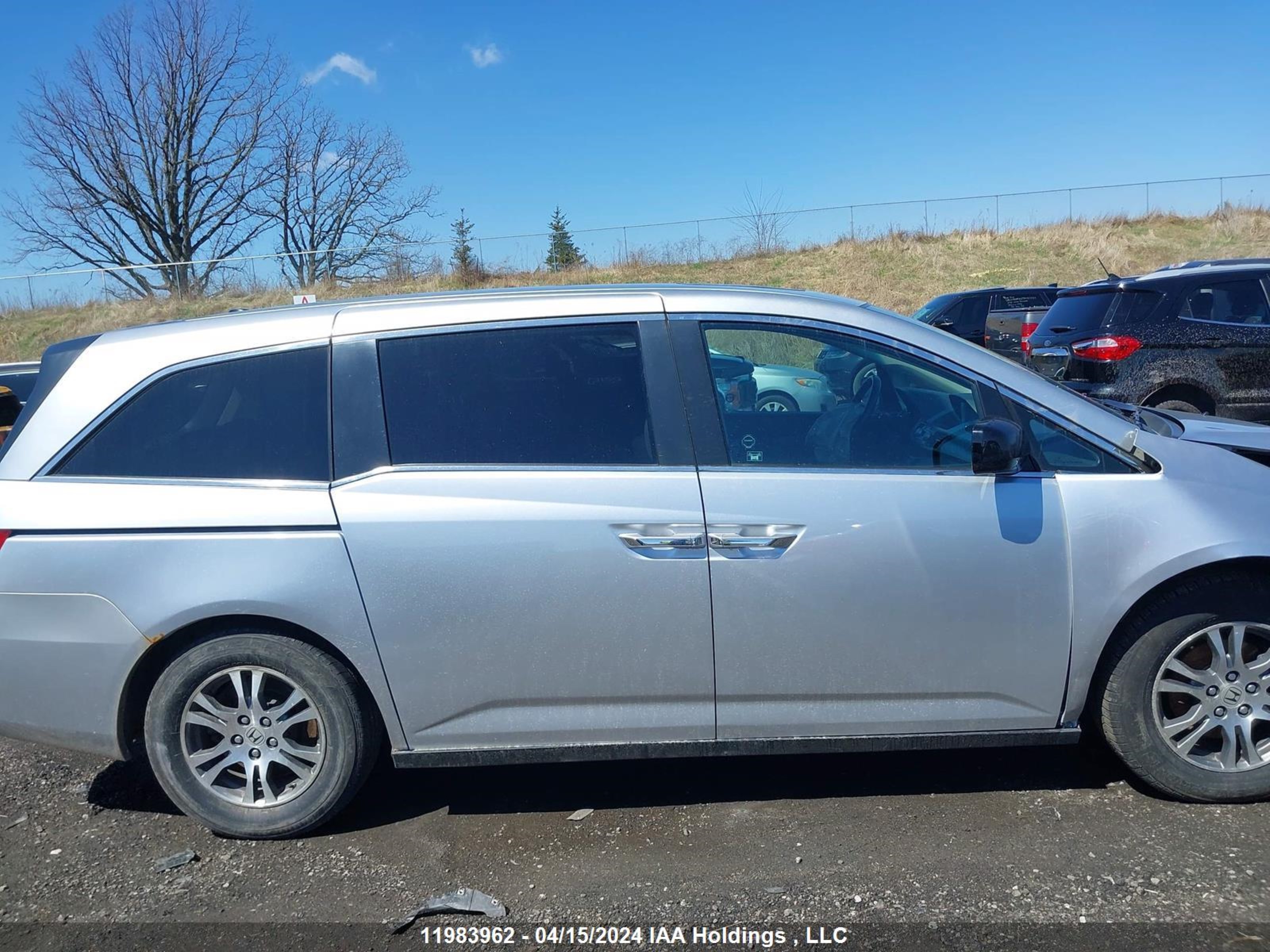 Photo 12 VIN: 5FNRL5H66BB505954 - HONDA ODYSSEY 