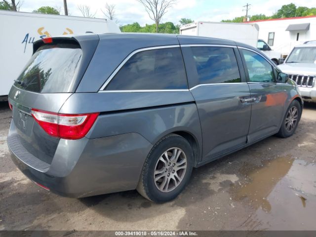 Photo 3 VIN: 5FNRL5H66CB020425 - HONDA ODYSSEY 