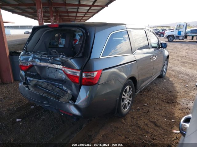 Photo 3 VIN: 5FNRL5H66CB117673 - HONDA ODYSSEY 