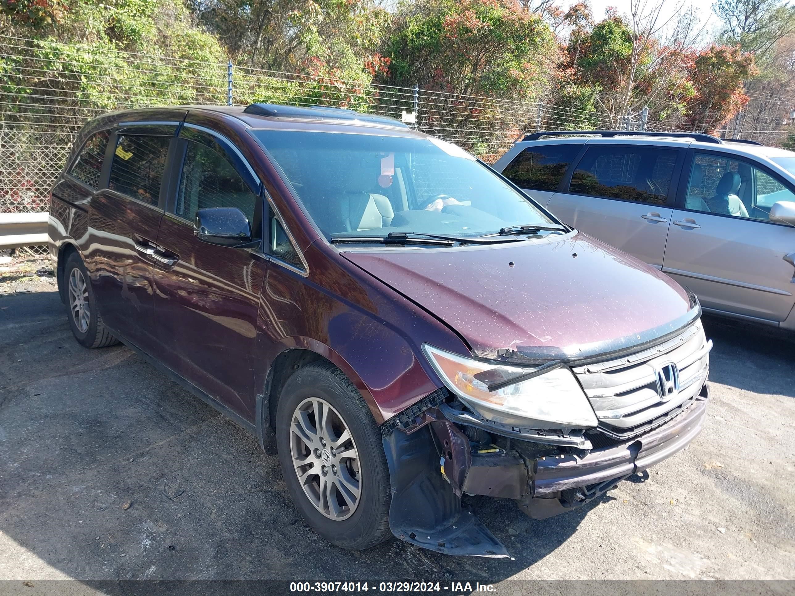 Photo 0 VIN: 5FNRL5H66DB082652 - HONDA ODYSSEY 