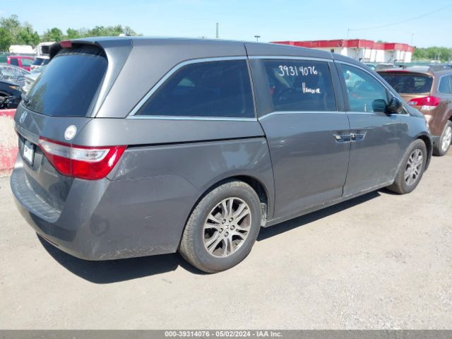 Photo 3 VIN: 5FNRL5H66DB084448 - HONDA ODYSSEY 