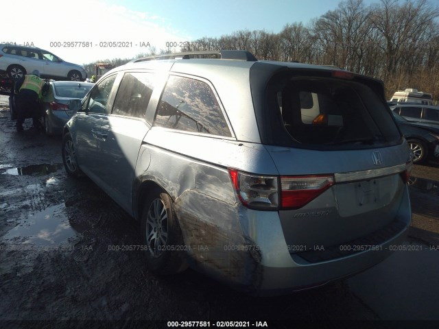 Photo 2 VIN: 5FNRL5H67BB067042 - HONDA ODYSSEY 