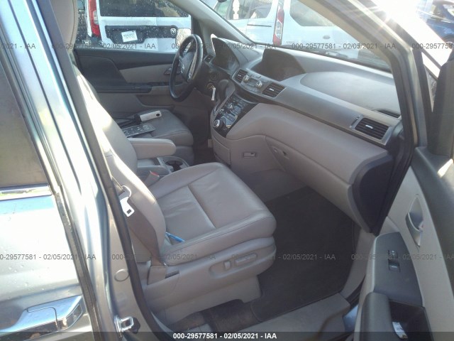 Photo 4 VIN: 5FNRL5H67BB067042 - HONDA ODYSSEY 