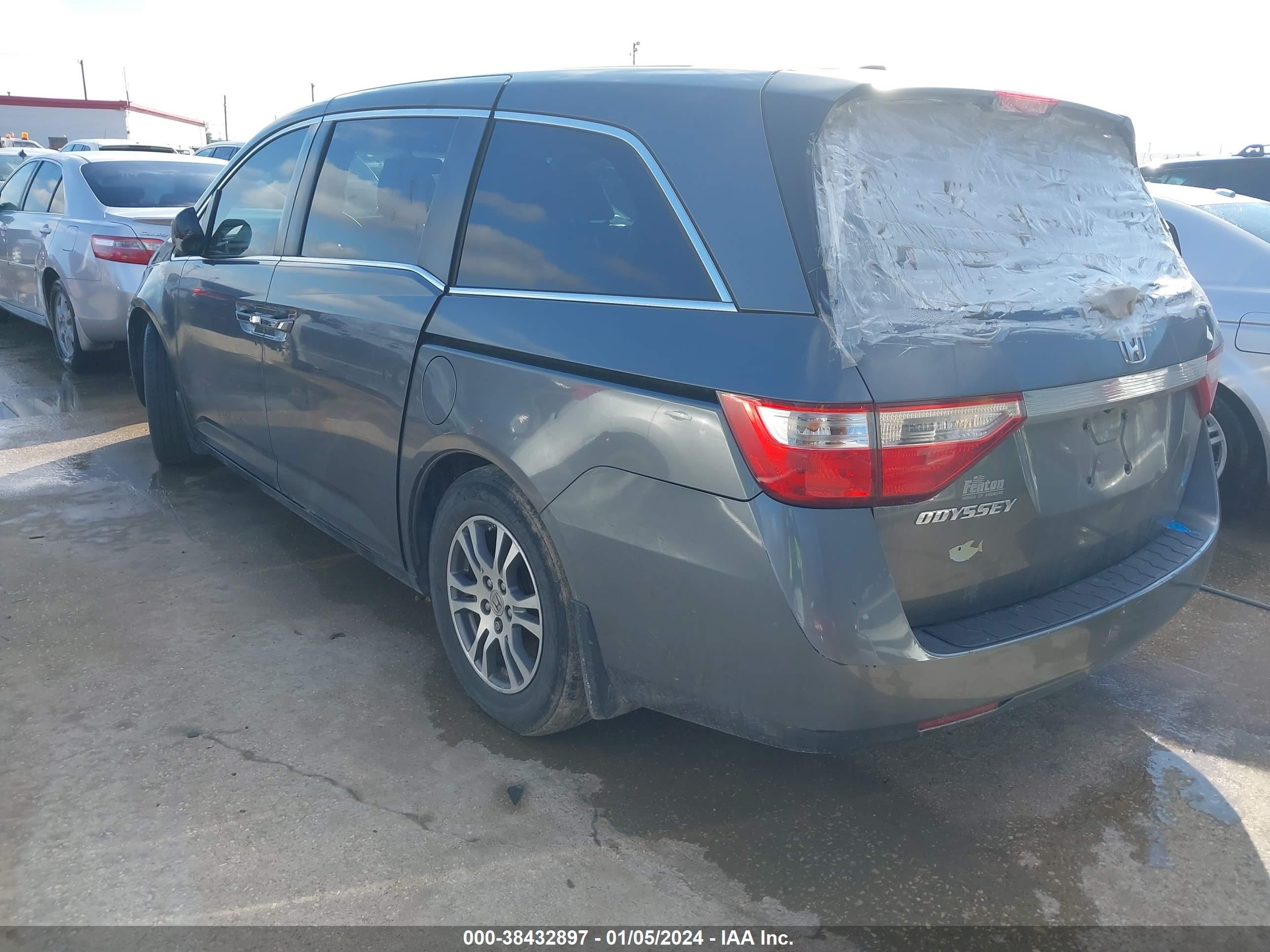 Photo 2 VIN: 5FNRL5H67CB043826 - HONDA ODYSSEY 