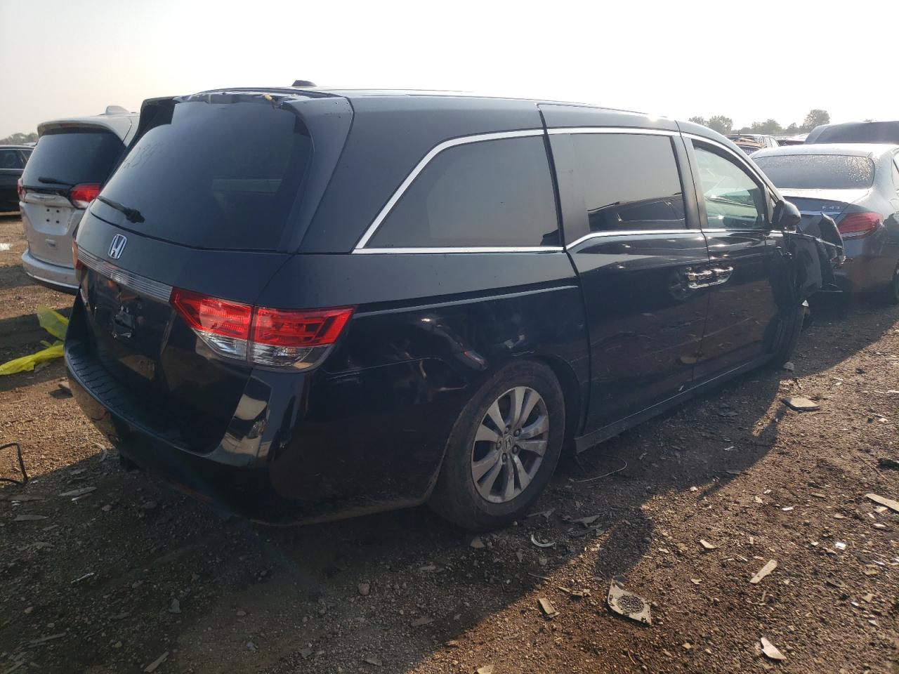 Photo 2 VIN: 5FNRL5H67EB044798 - HONDA ODYSSEY 