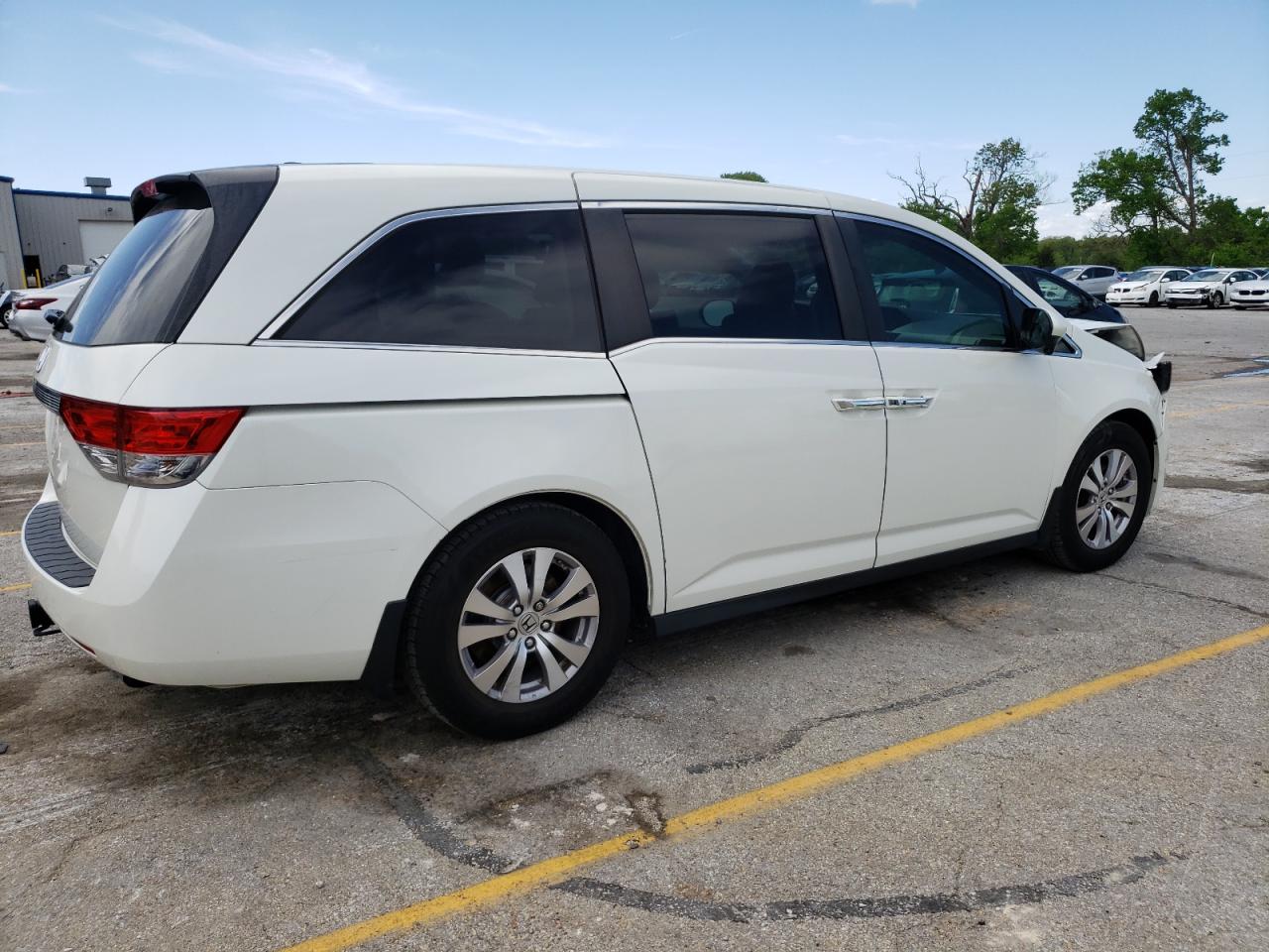 Photo 2 VIN: 5FNRL5H67FB014704 - HONDA ODYSSEY 