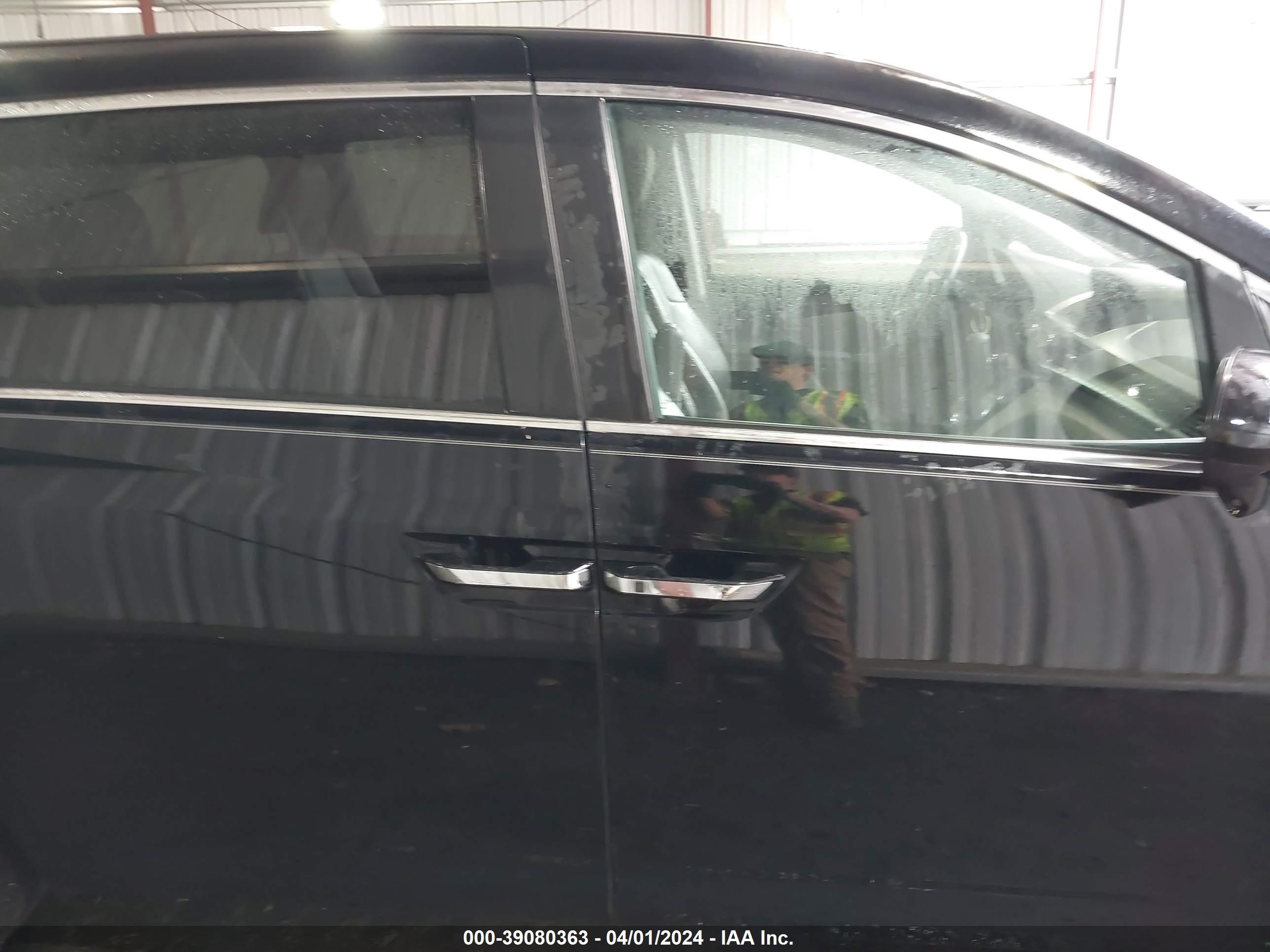 Photo 13 VIN: 5FNRL5H67FB098765 - HONDA ODYSSEY 