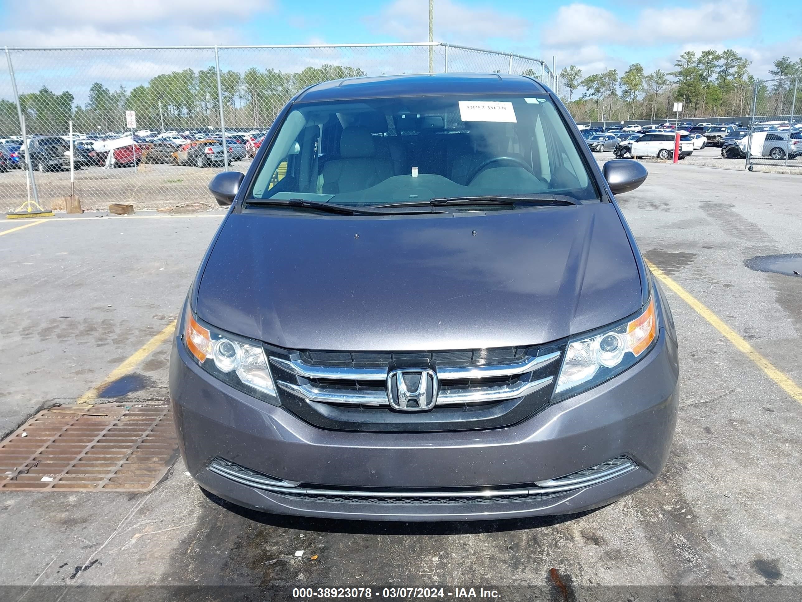 Photo 11 VIN: 5FNRL5H67FB103804 - HONDA ODYSSEY 