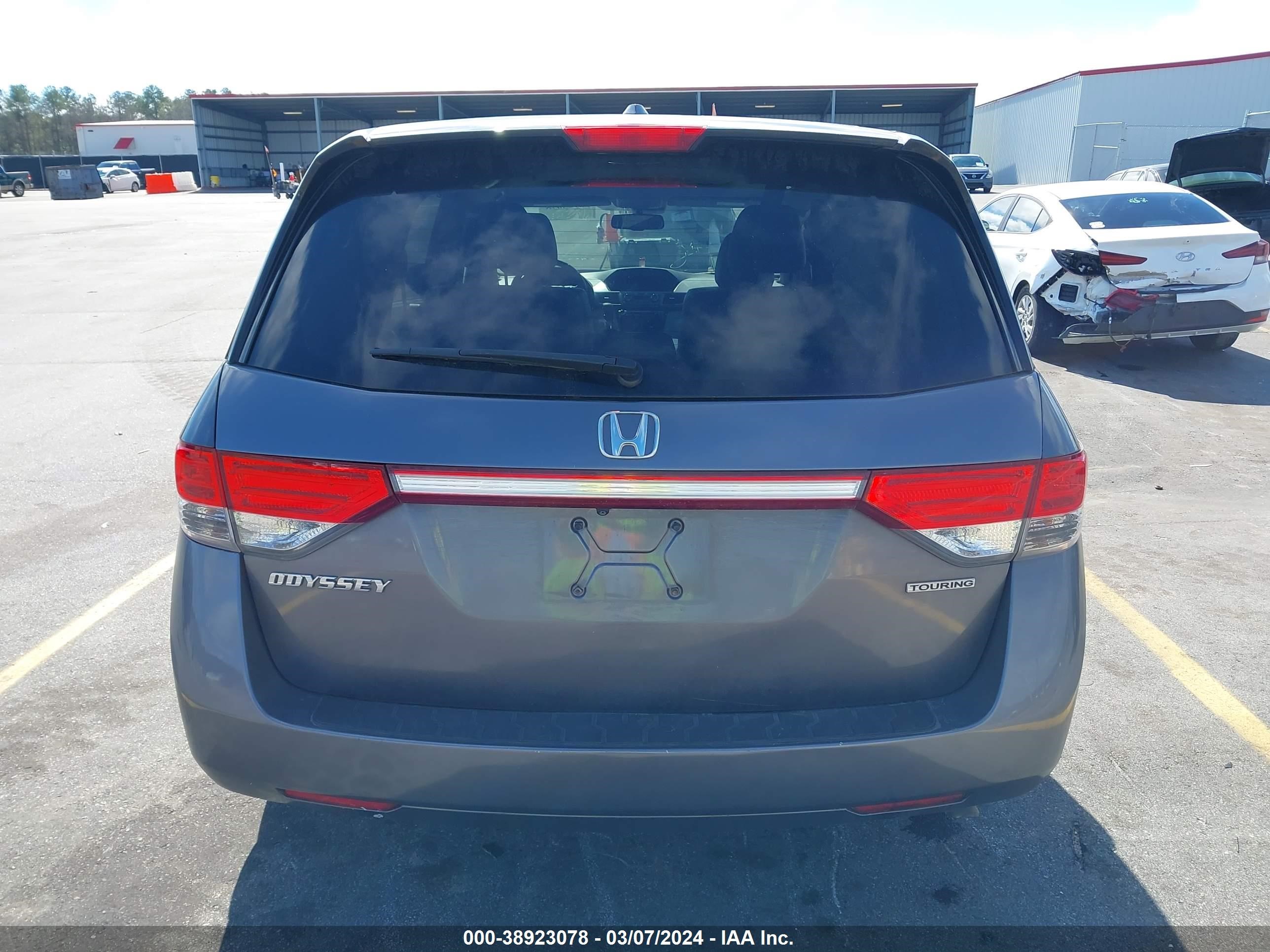 Photo 15 VIN: 5FNRL5H67FB103804 - HONDA ODYSSEY 