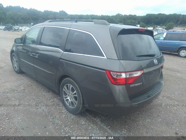 Photo 2 VIN: 5FNRL5H68BB049973 - HONDA ODYSSEY 