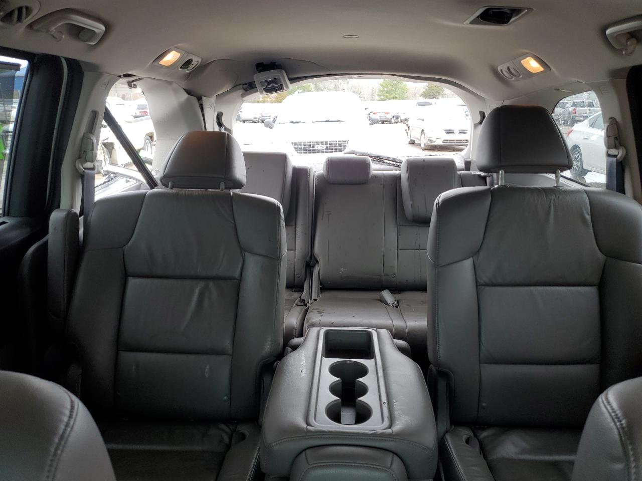 Photo 9 VIN: 5FNRL5H68BB056745 - HONDA ODYSSEY 