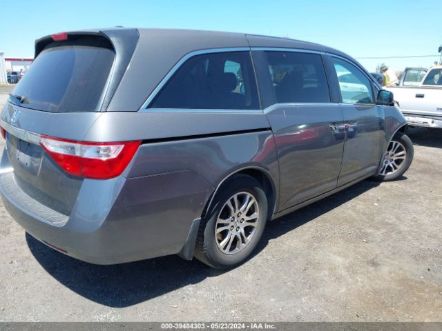 Photo 3 VIN: 5FNRL5H68BB073450 - HONDA ODYSSEY 