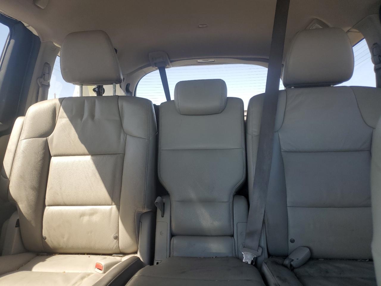 Photo 9 VIN: 5FNRL5H68CB002265 - HONDA ODYSSEY 